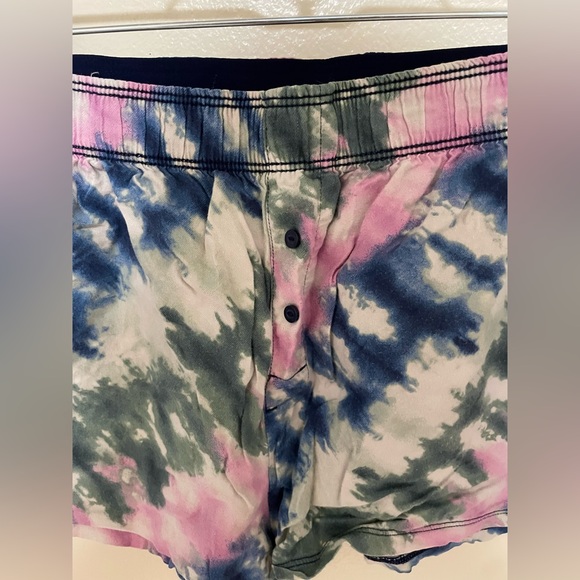 ✨PINK Boxer Sleep Shorts Size S - Picture 2 of 4